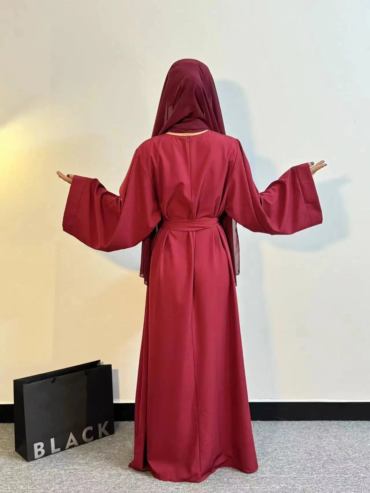Abayas – Loose Kaftans with Belt and Full Sleeves