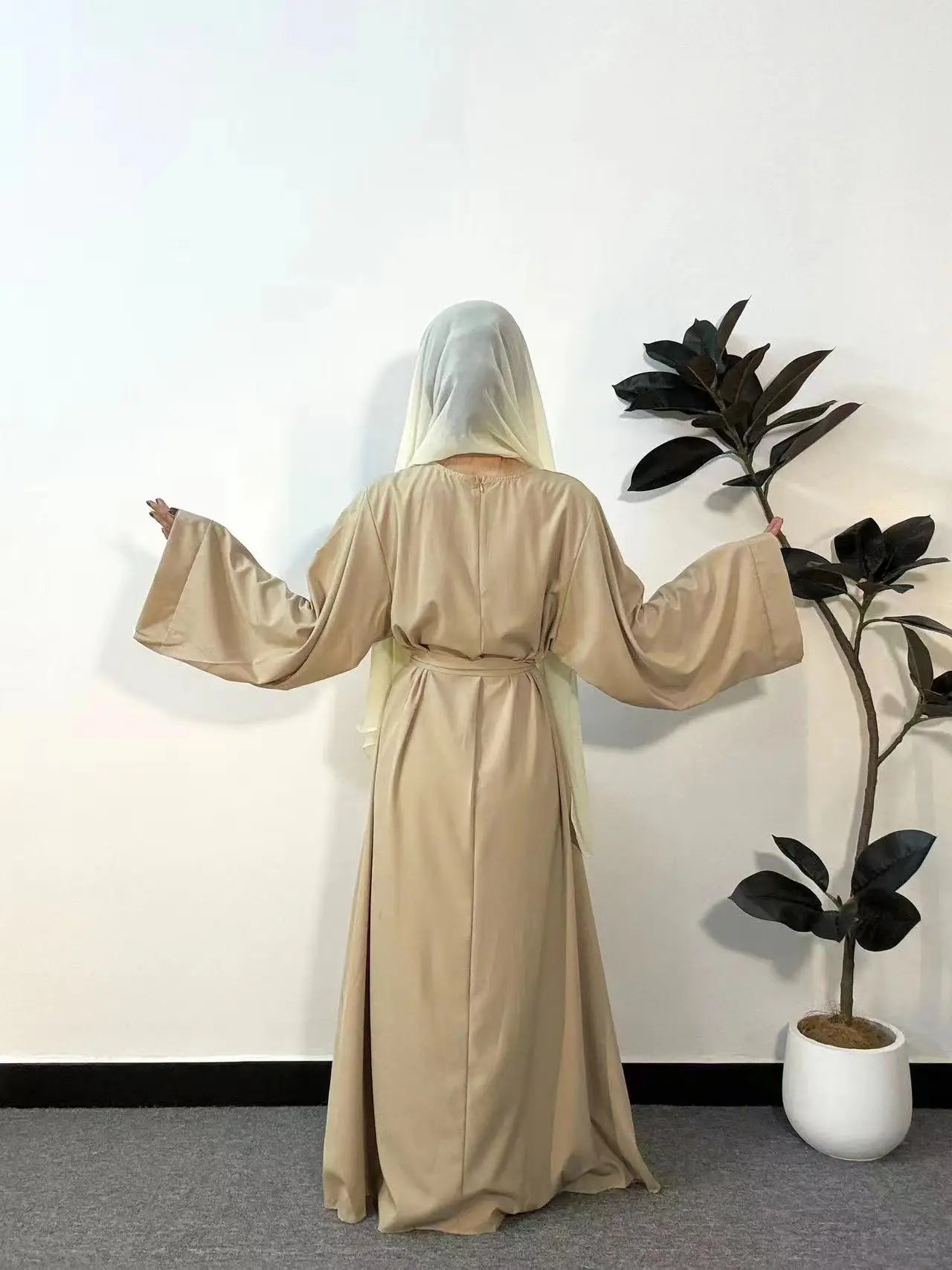 Abayas – Loose Kaftans with Belt and Full Sleeves
