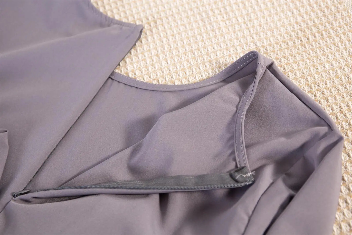 Abayas – Loose Kaftans with Belt and Full Sleeves