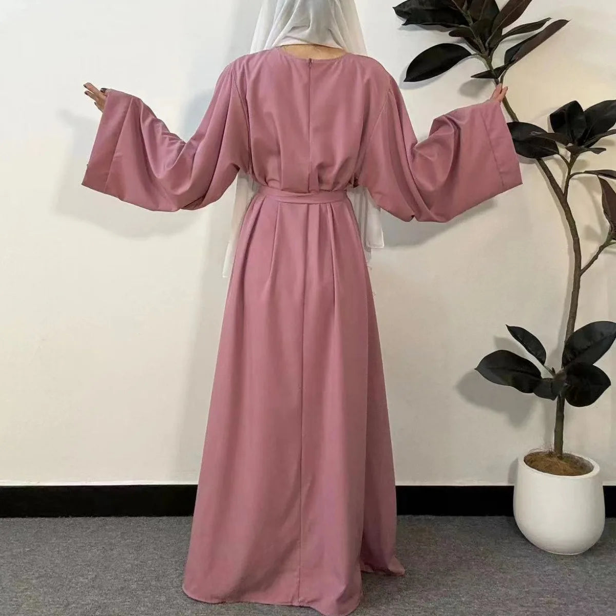Abayas – Loose Kaftans with Belt and Full Sleeves