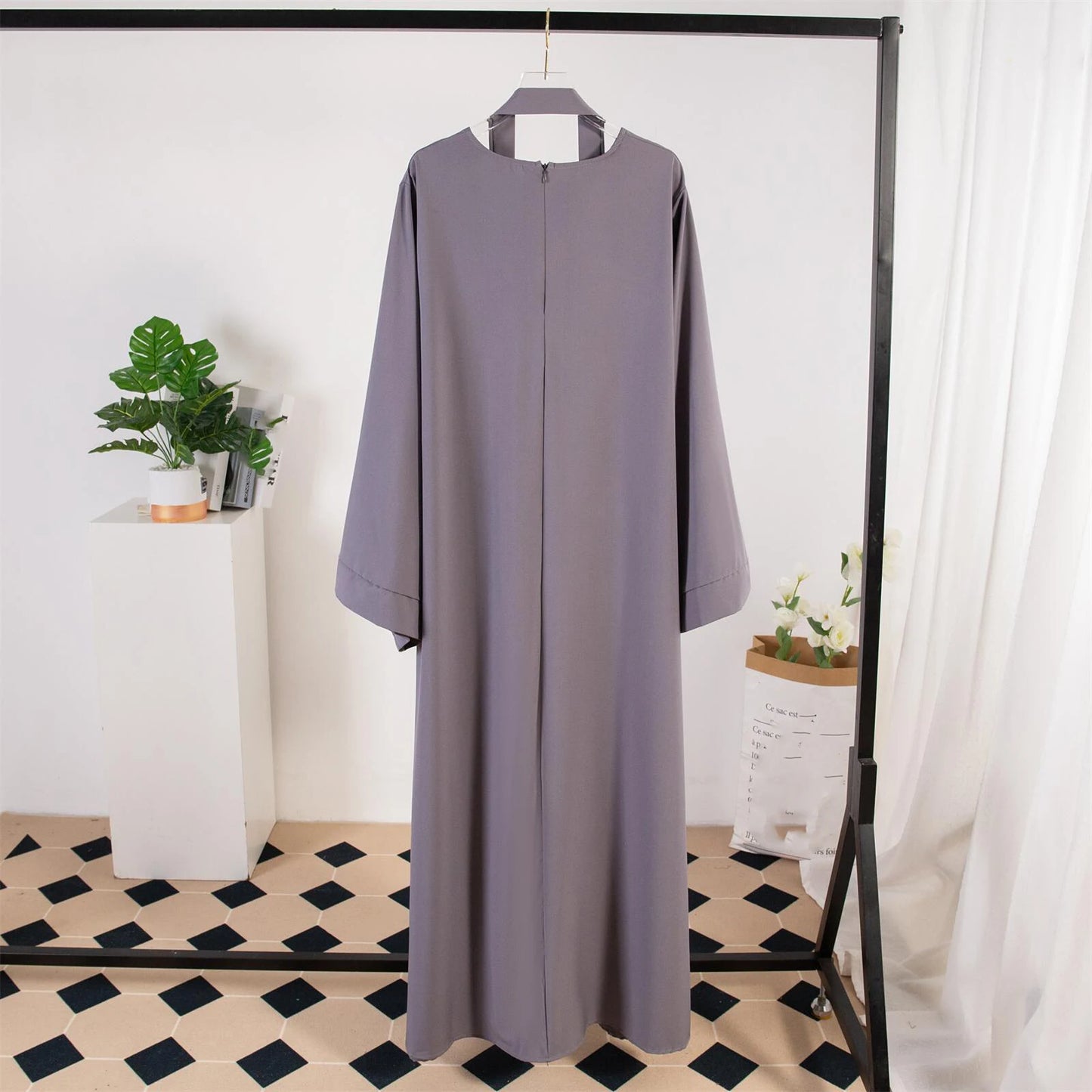 Belted Kaftan – Long Sleeves and Flowing Silhouette