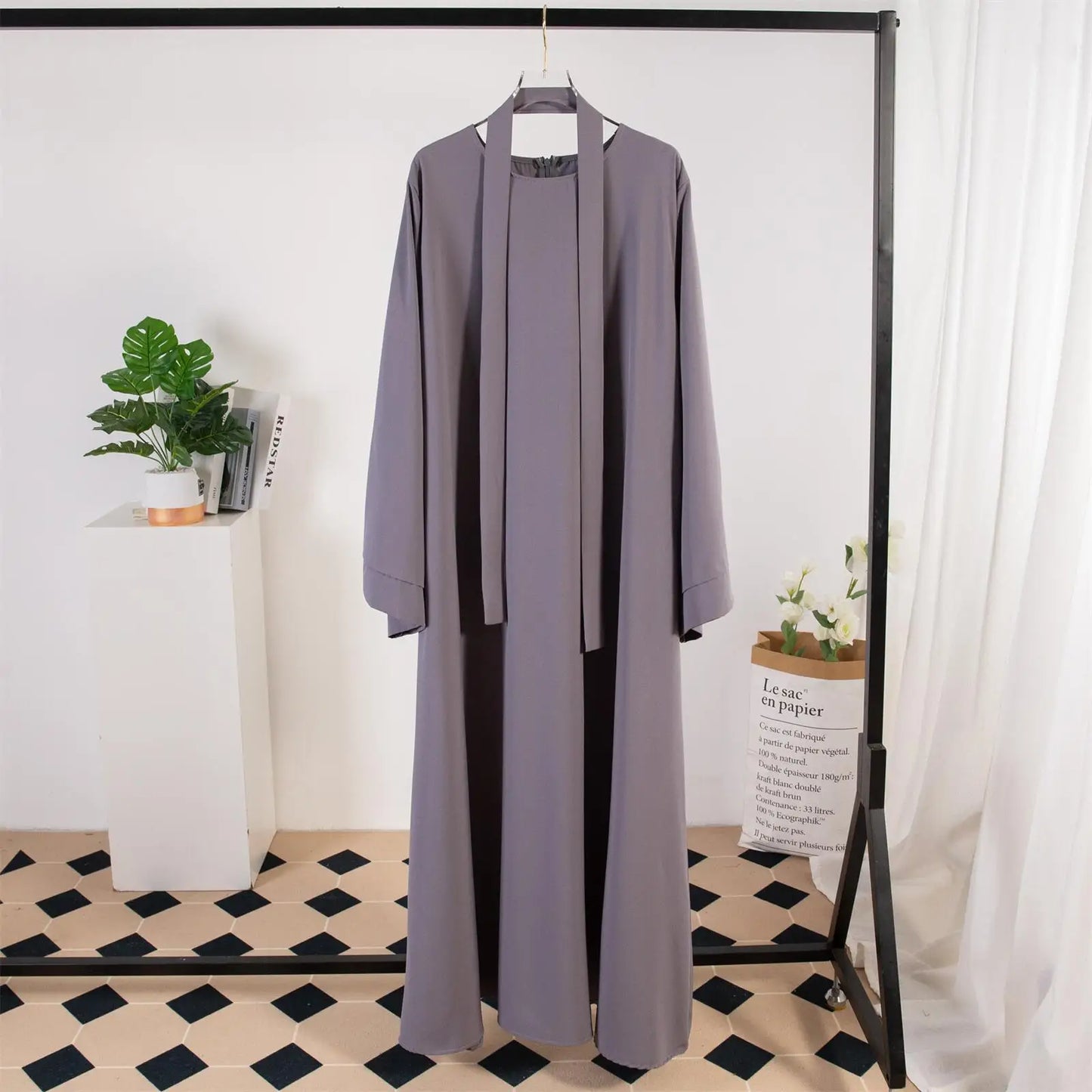 Abayas – Loose Kaftans with Belt and Full Sleeves